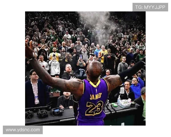 詹姆斯降薪重返骑士在即成焦点